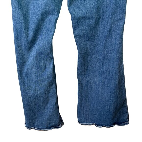 American Eagle Low-Rise Flare Women's Medium Wash Envelope Pocket Jeans Size 16 - Picture 10 of 13